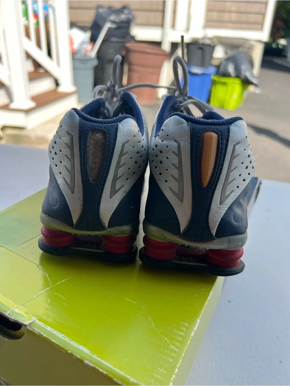 Nike Shox R4 USA Midnight Navy White Red Size 7 Vintage Shox Cognescenti Box